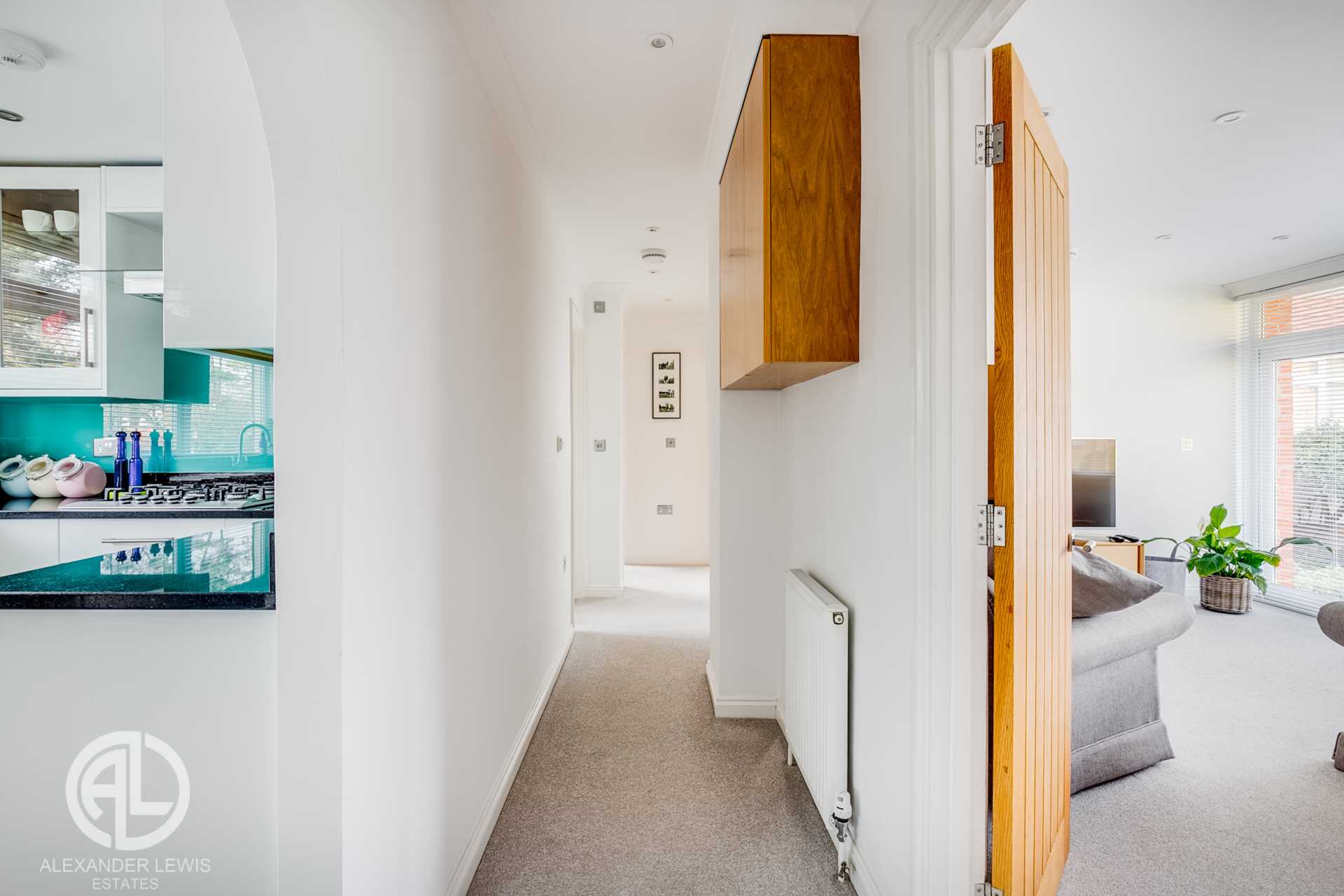 Additional Property Image 2 bedroom Apartment for sale in Letchworth 4