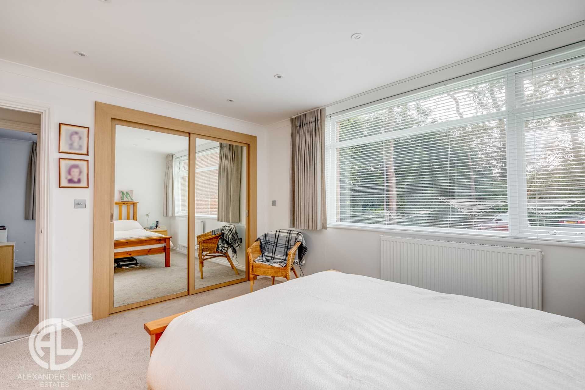 Additional Property Image 2 bedroom Apartment for sale in Letchworth 8