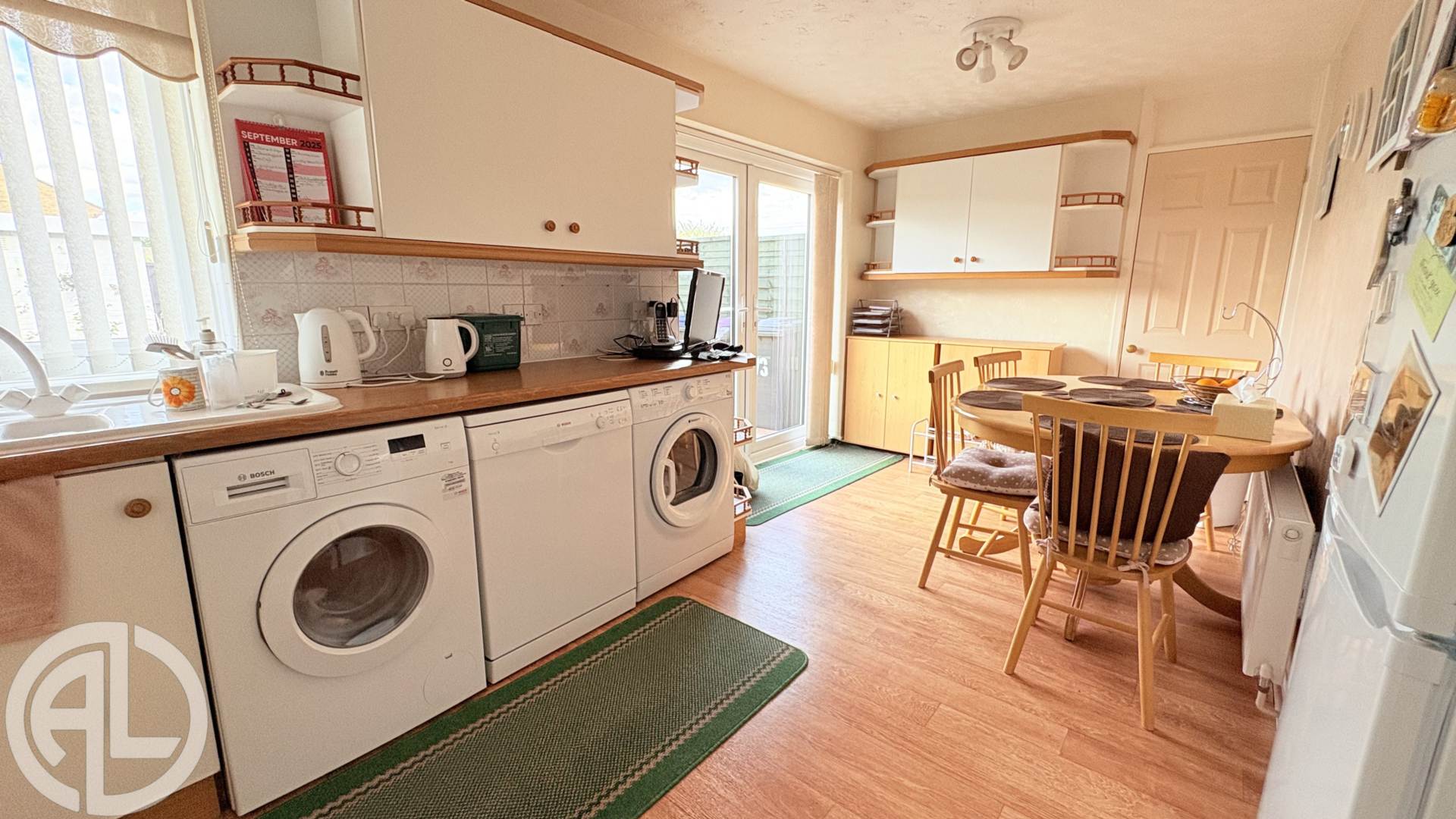 Additional Property Image 3 bedroom Terraced for sale in Letchworth 4