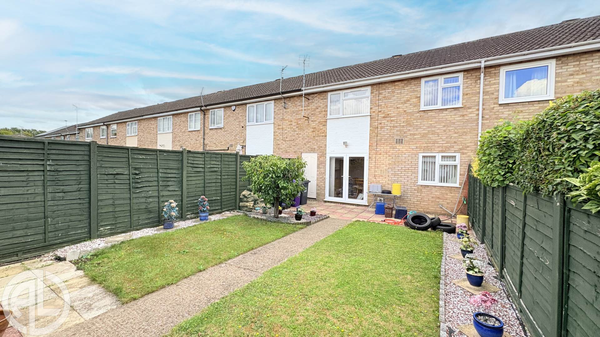 Additional Property Image 3 bedroom Terraced for sale in Letchworth 12