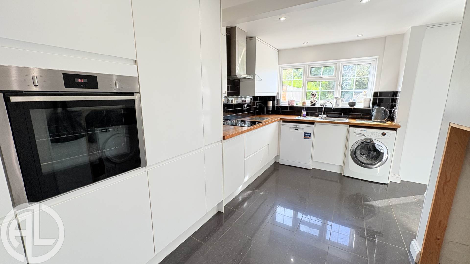 Additional Property Image 3 bedroom Semi Detached for sale in Stevenage 5