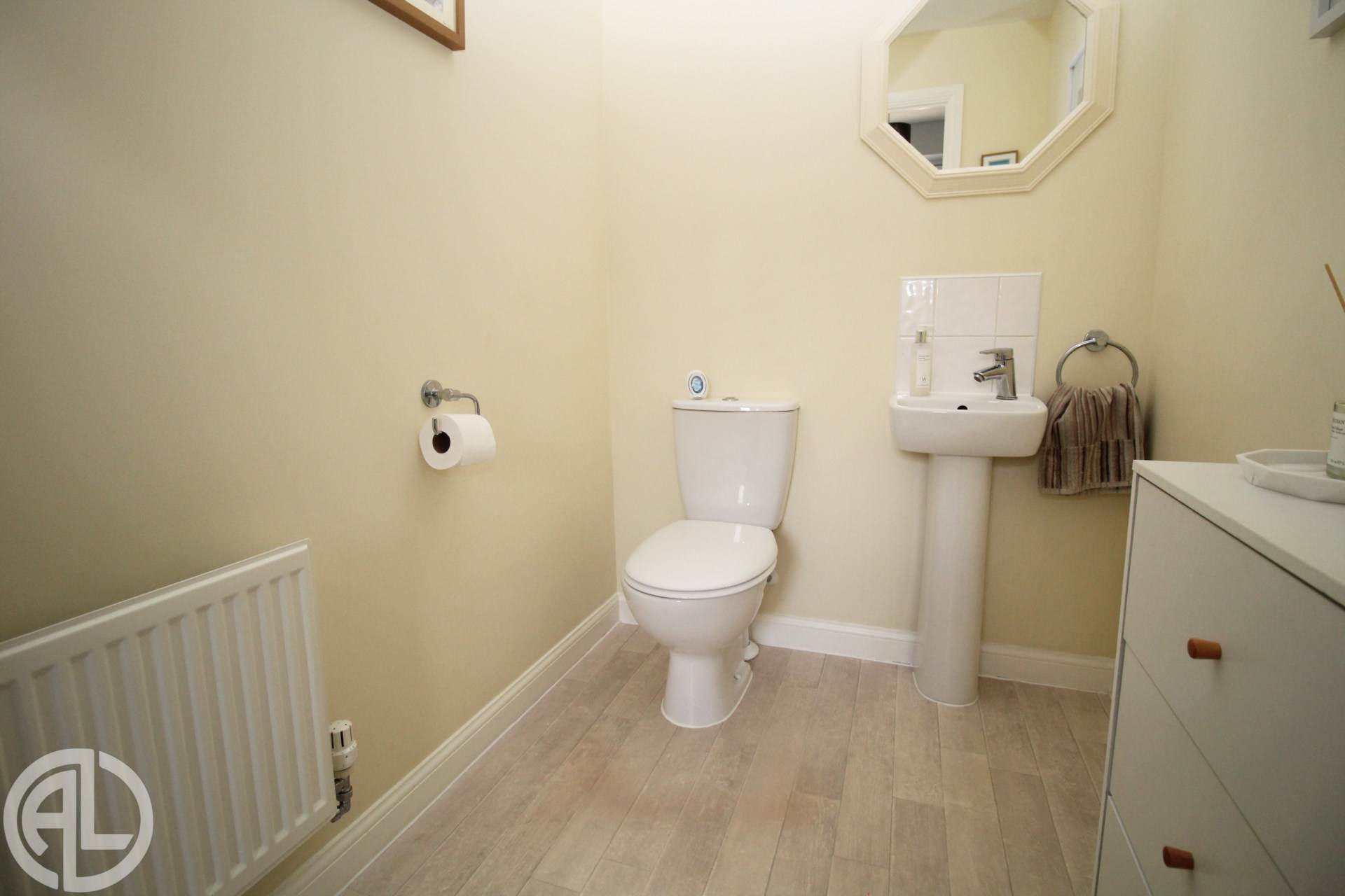 Additional Property Image 4 bedroom Semi Detached for sale in Letchworth 6