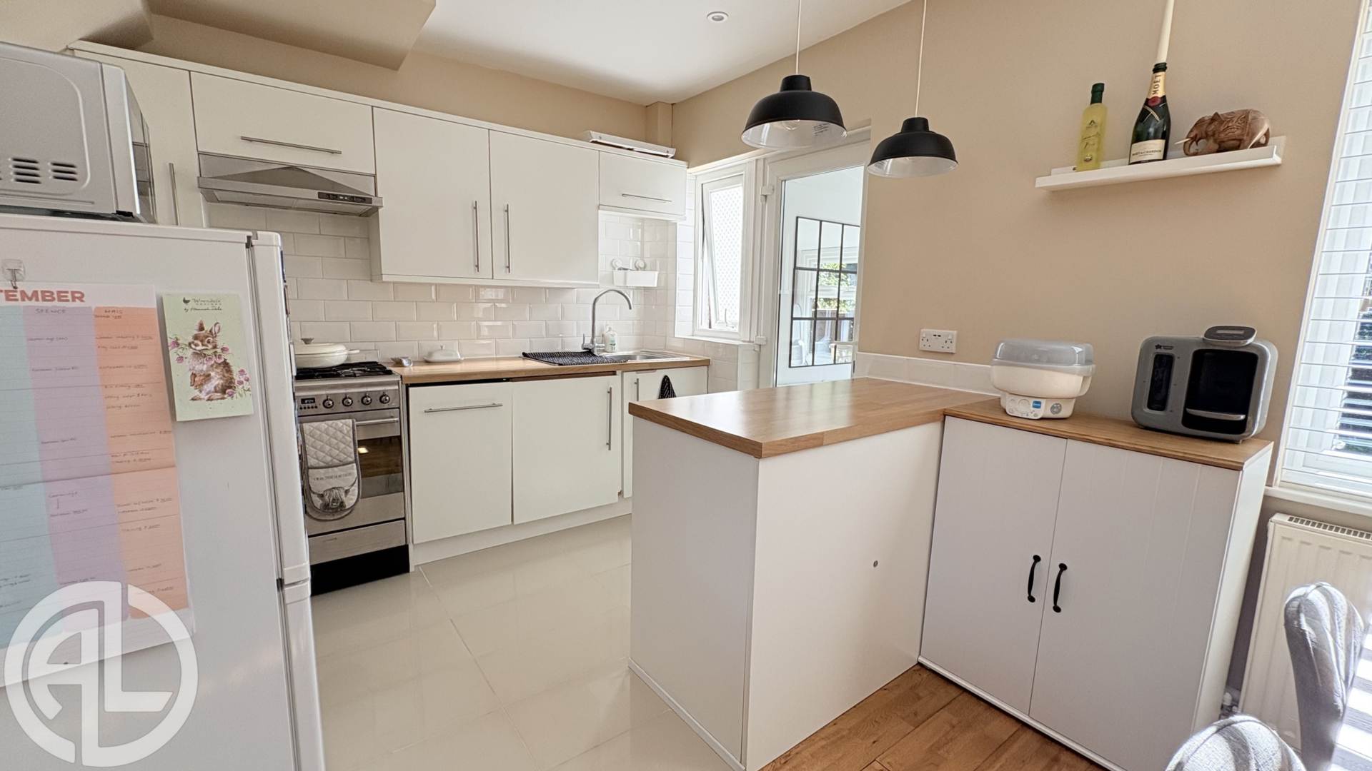 Additional Property Image 3 bedroom Terraced for sale in Letchworth 5