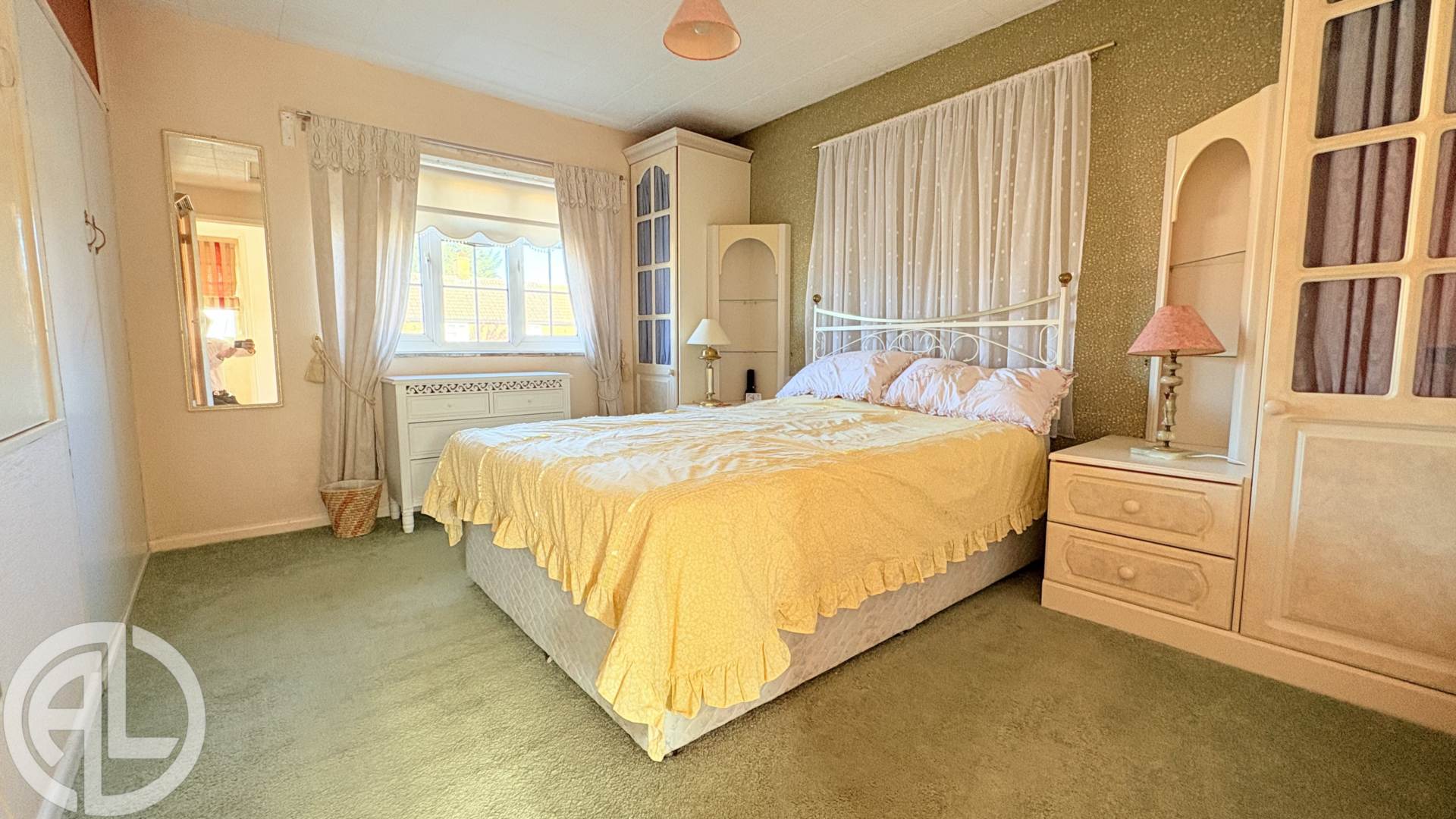 Additional Property Image 3 bedroom Terraced for sale in Letchworth 6