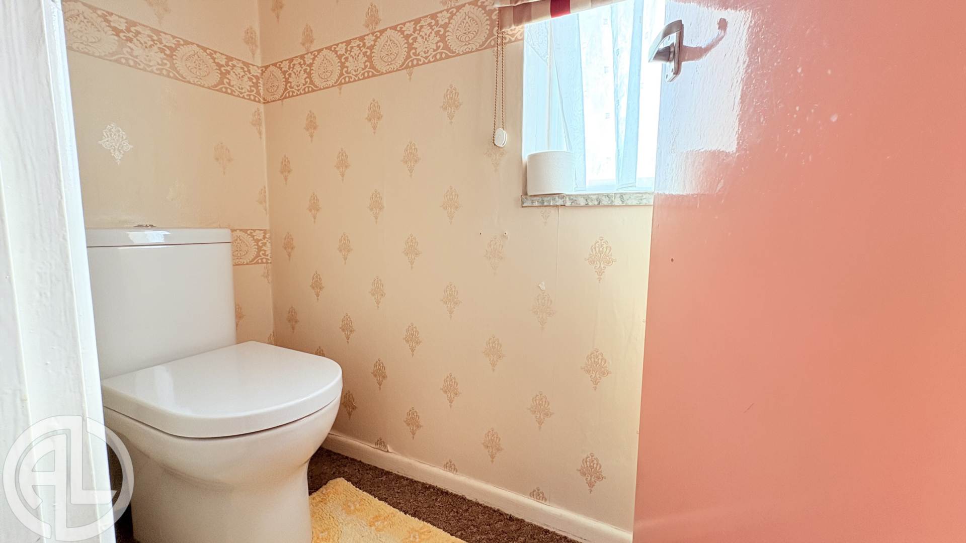 Additional Property Image 3 bedroom Terraced for sale in Letchworth 9