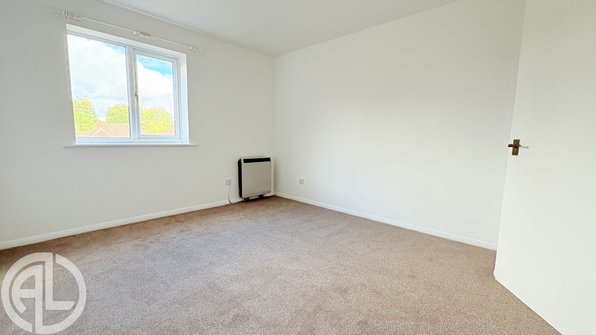 Additional Property Image 2 bedroom Apartment for sale in Letchworth 6