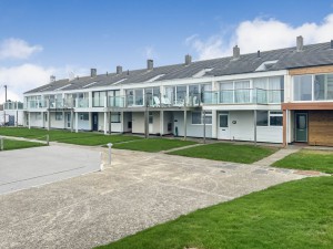 3 bedroom Terraced to rent in Chichester