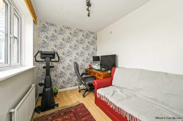 Additional Property Image 4 bedroom Detached for sale in Chichester 10