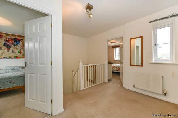 Additional Property Image 4 bedroom Detached for sale in Chichester 15