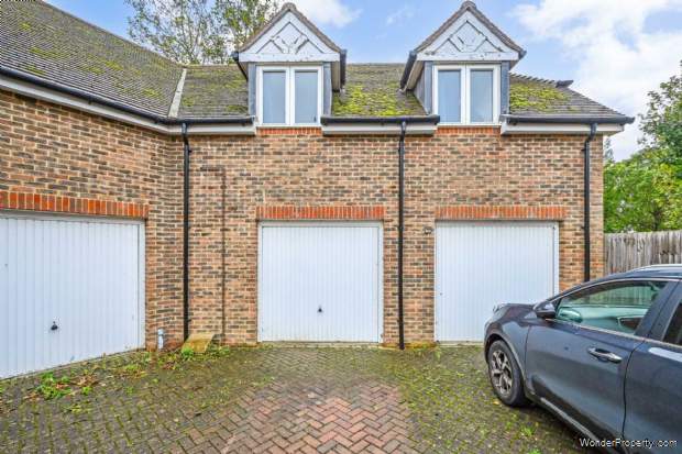 Additional Property Image 3 bedroom Semi Detached for sale in Chichester 17