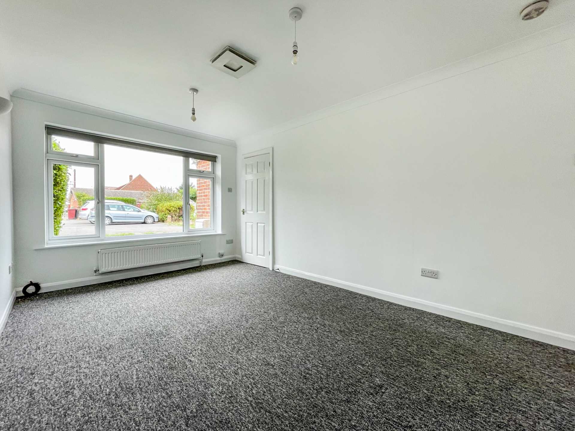 Additional Property Image 2 bedroom Semi Detached Bungalow for sale in Chichester 3
