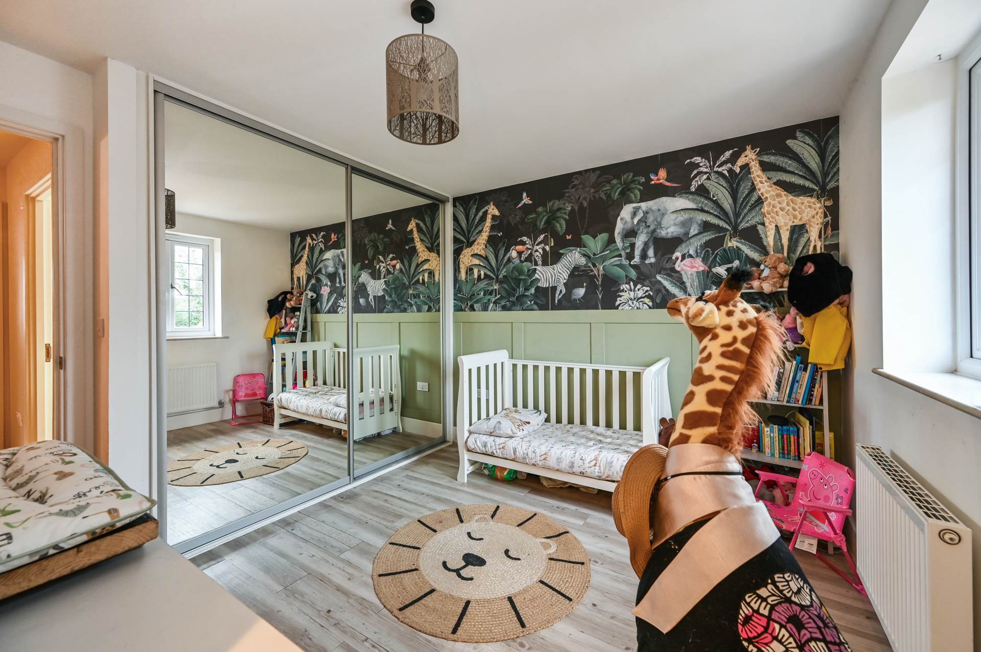 Additional Property Image 2 bedroom Detached for sale in Chichester 11