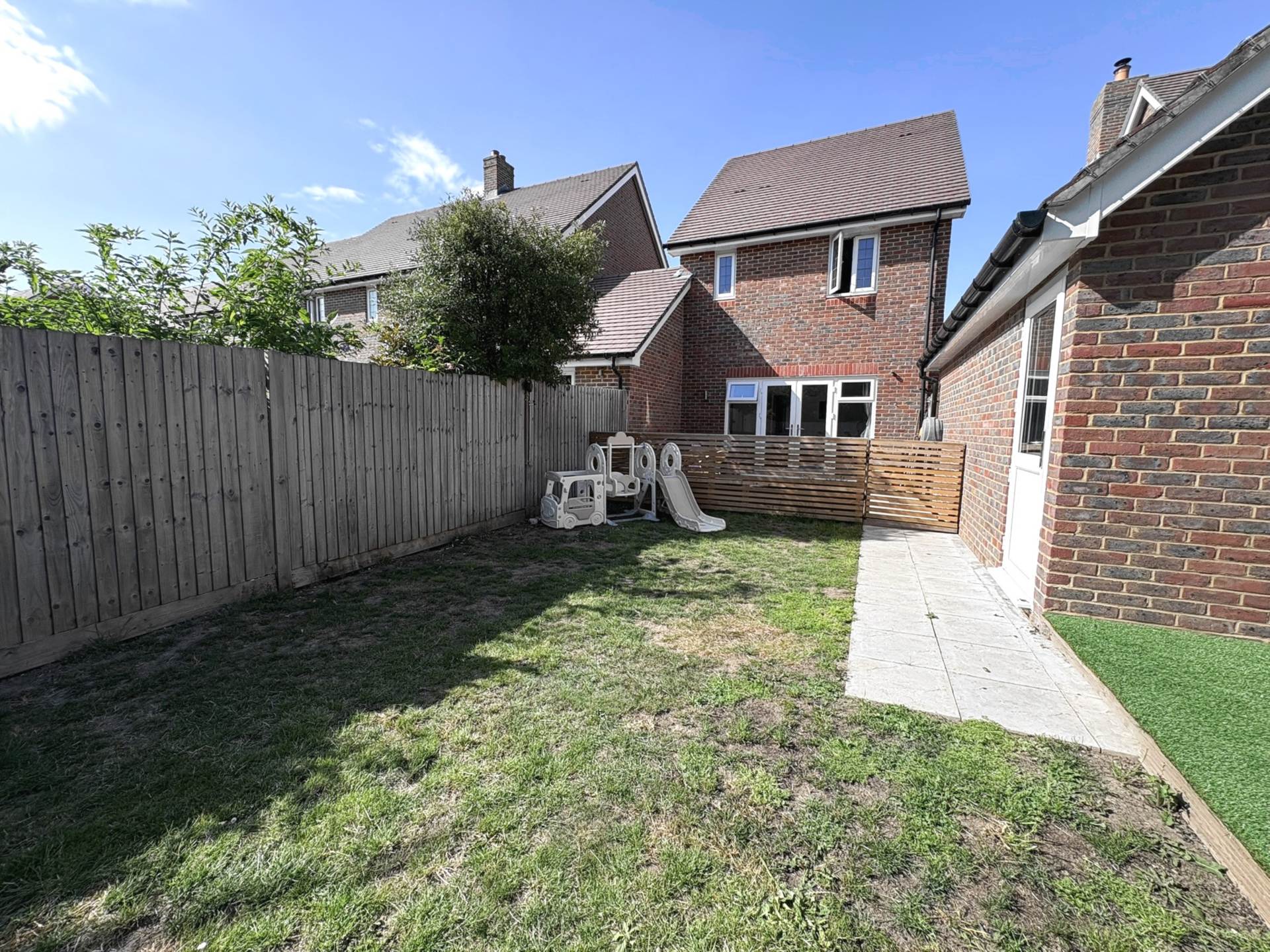 Additional Property Image 2 bedroom Detached for sale in Chichester 16