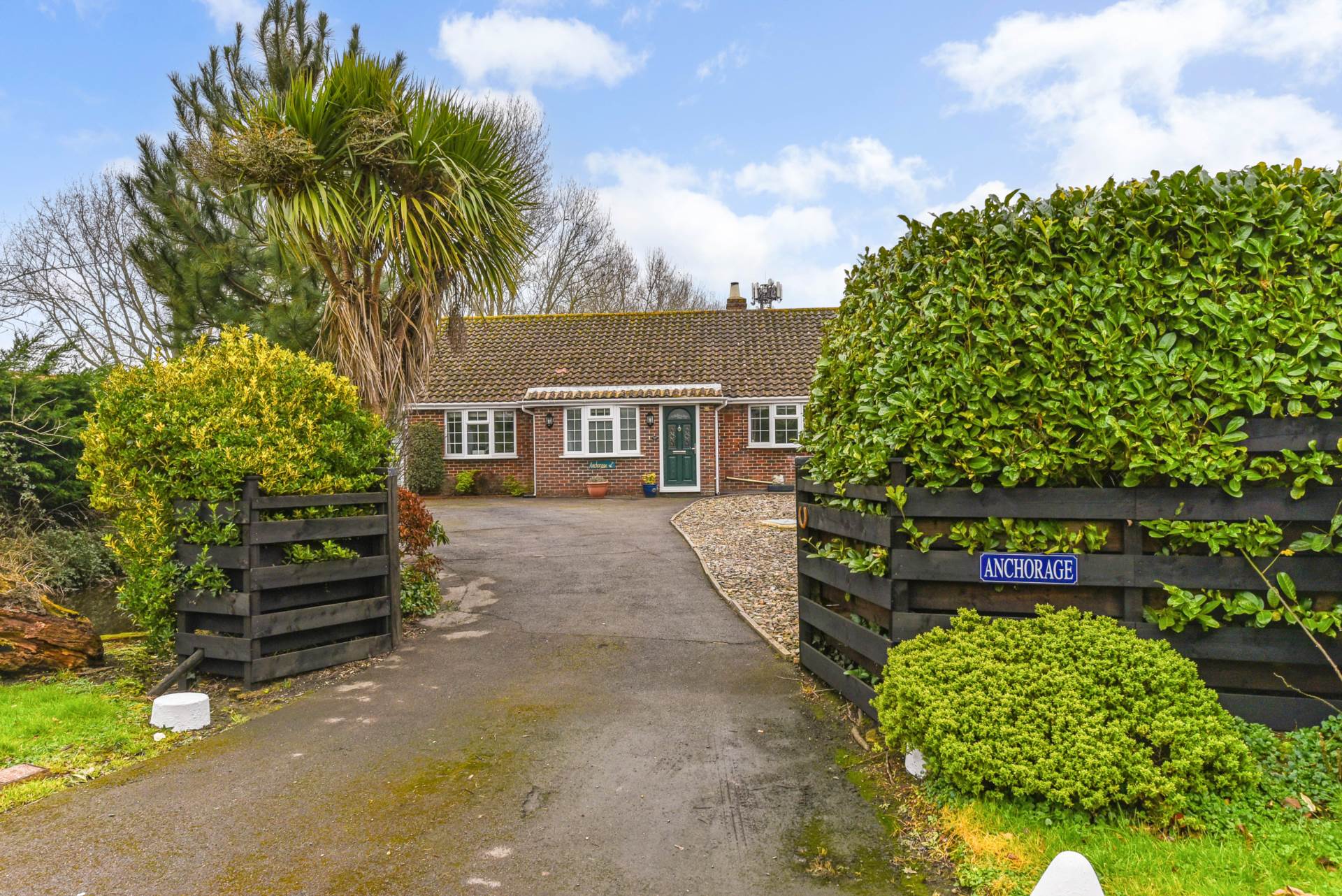 Additional Property Image 3 bedroom Detached Bungalow for sale in Chichester 21