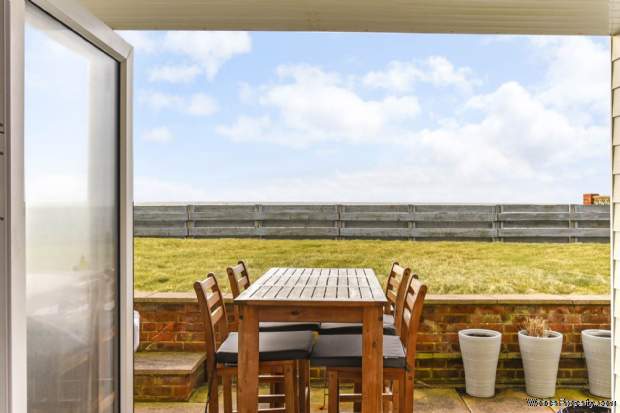 Additional Property Image 2 bedroom Apartment for sale in Chichester 3