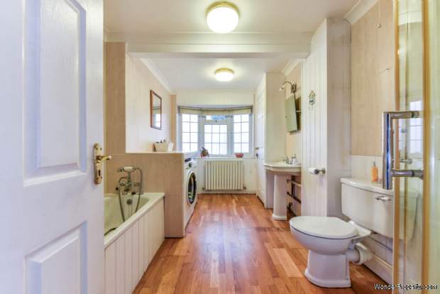 Additional Property Image 3 bedroom Detached Bungalow for sale in Chichester 11