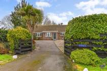 3 bedroom Detached Bungalow for sale in Chichester
