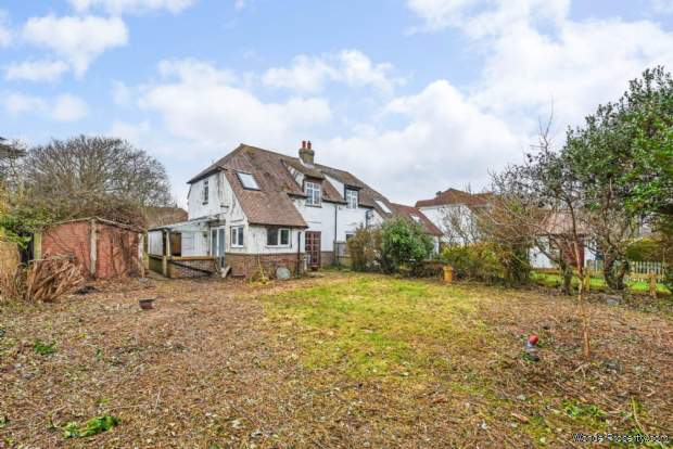 Additional Property Image 3 bedroom Semi Detached for sale in Chichester 4