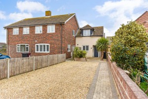 2 bedroom Semi Detached for sale in Chichester