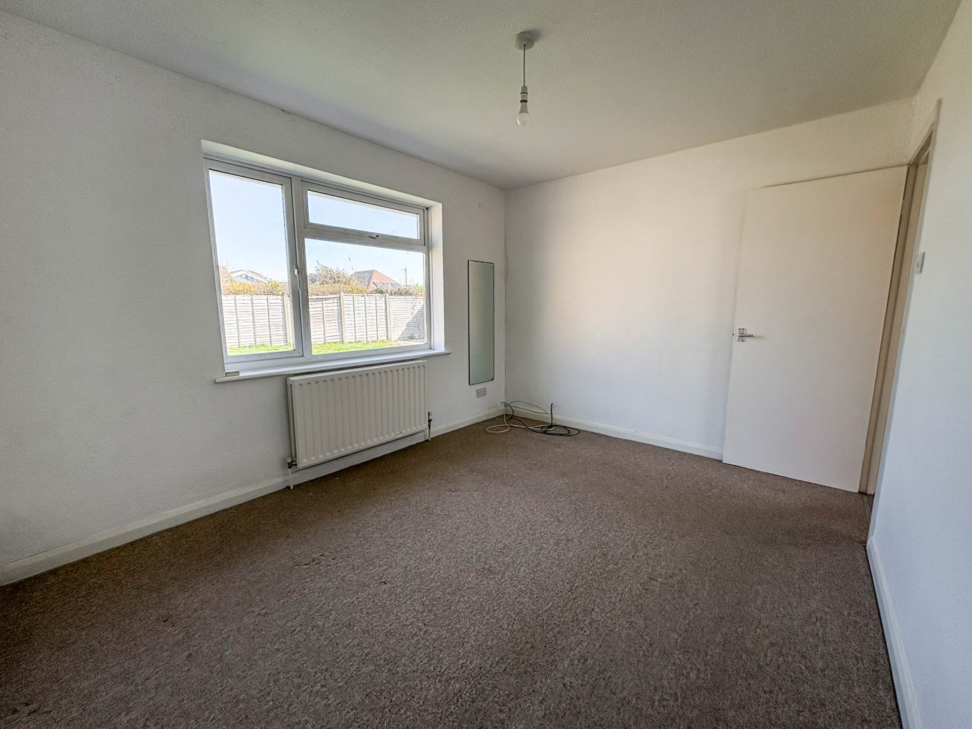 Additional Property Image 2 bedroom Bungalow for sale in Chichester 5