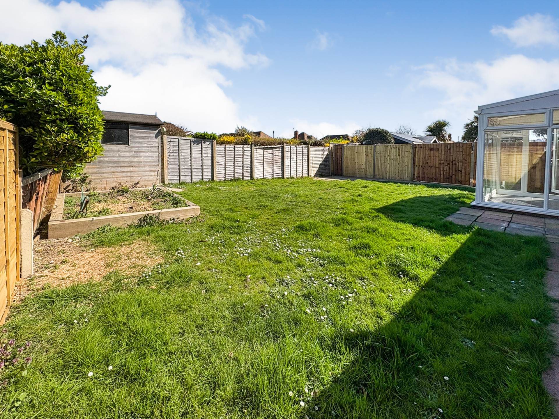 Additional Property Image 2 bedroom Bungalow for sale in Chichester 8