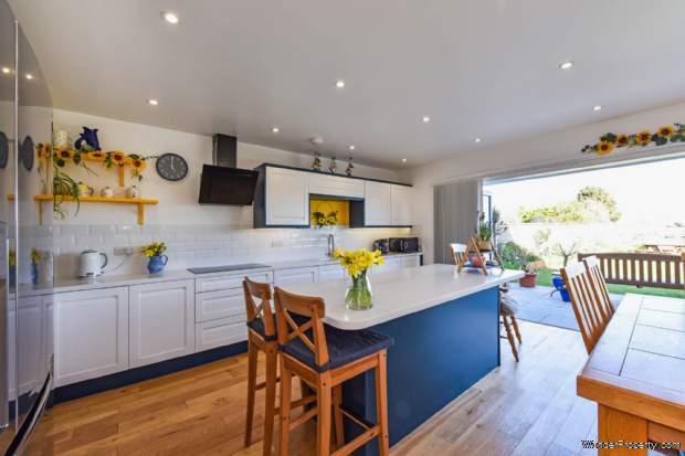 Additional Property Image 4 bedroom Detached for sale in Chichester 4