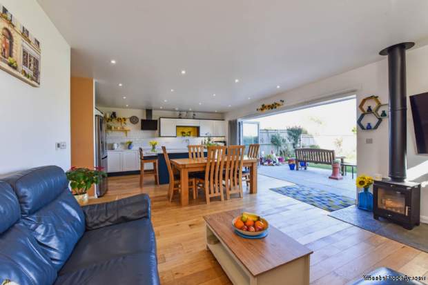 Additional Property Image 4 bedroom Detached for sale in Chichester 15