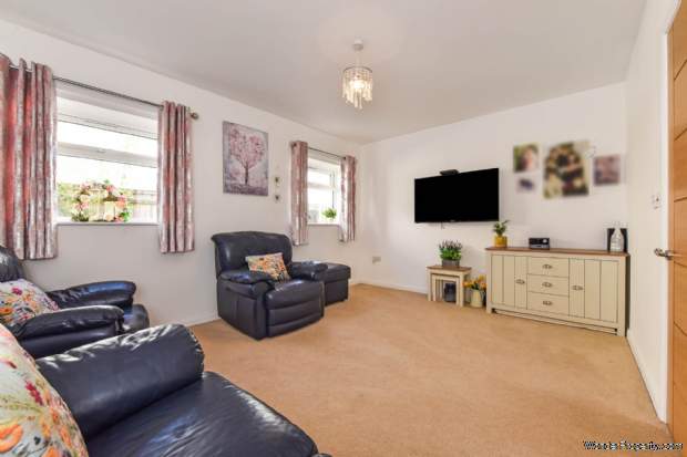 Additional Property Image 4 bedroom Detached for sale in Chichester 17