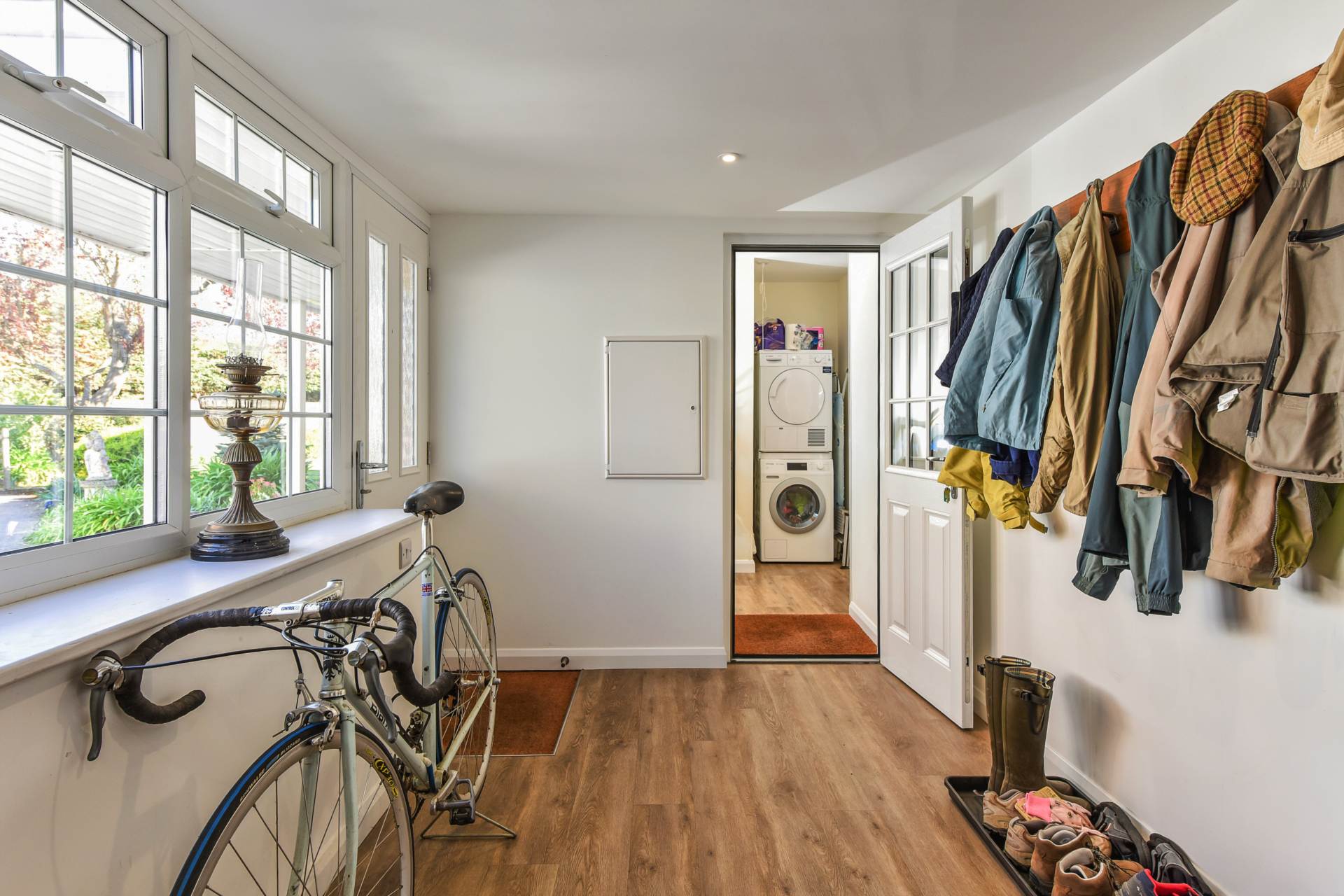 Additional Property Image 4 bedroom Detached for sale in Chichester 11