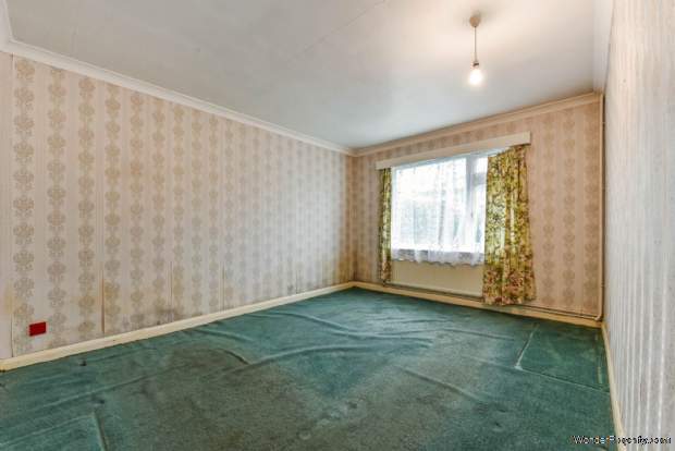 Additional Property Image 2 bedroom Detached Bungalow for sale in Chichester 19