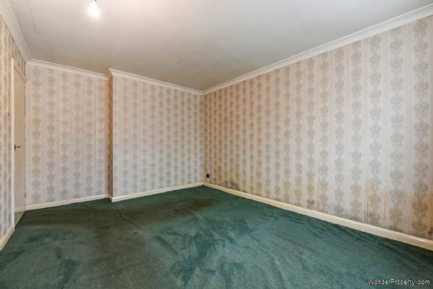 Additional Property Image 2 bedroom Detached Bungalow for sale in Chichester 20