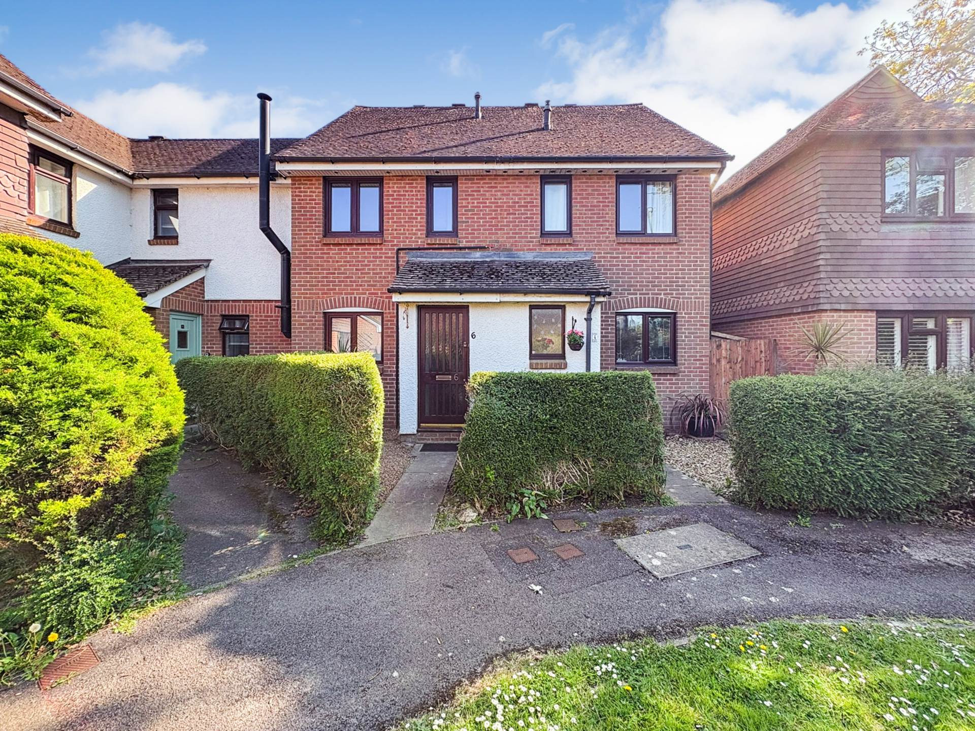 Additional Property Image 2 bedroom Terraced for sale in Chichester 2