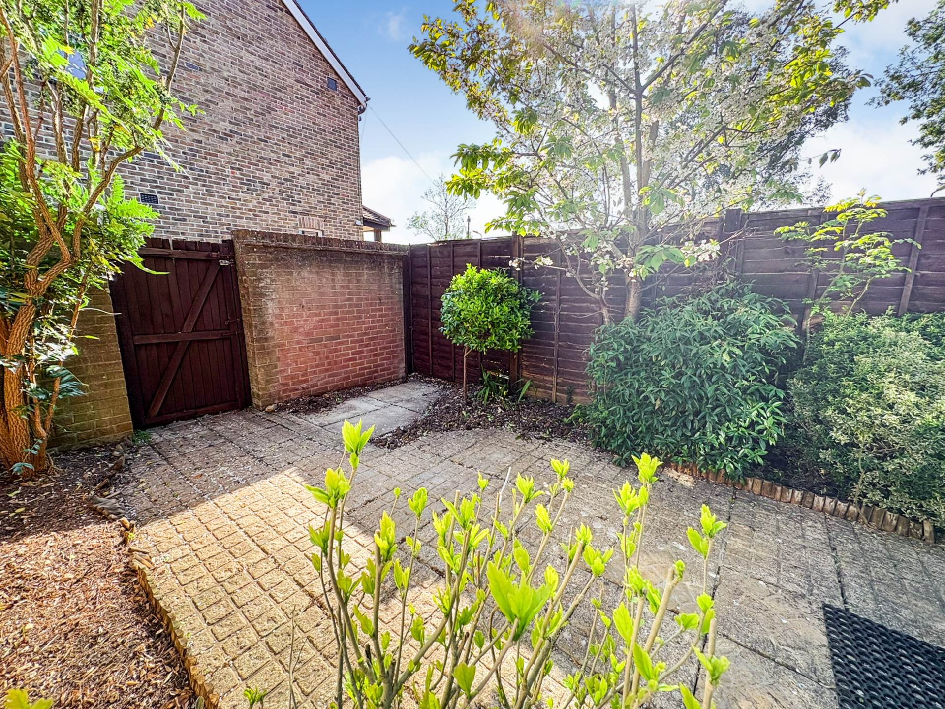 Additional Property Image 2 bedroom Terraced for sale in Chichester 9