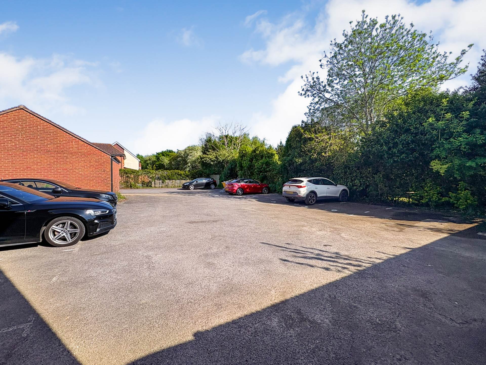 Additional Property Image 2 bedroom Terraced for sale in Chichester 11