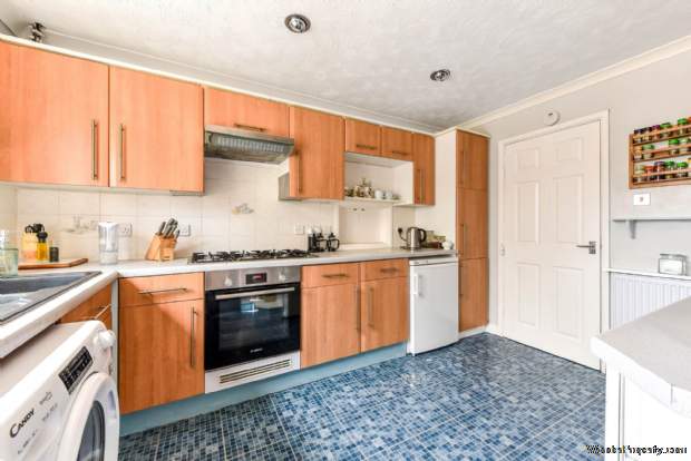 Additional Property Image 3 bedroom Detached for sale in Chichester 6