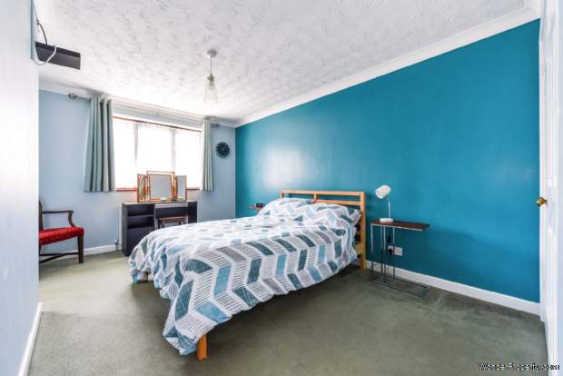Additional Property Image 3 bedroom Detached for sale in Chichester 9