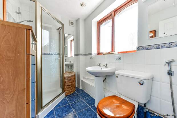 Additional Property Image 3 bedroom Detached for sale in Chichester 11