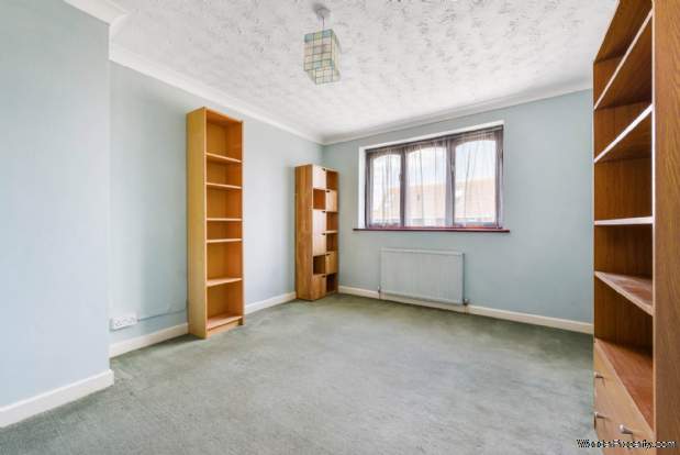 Additional Property Image 3 bedroom Detached for sale in Chichester 13