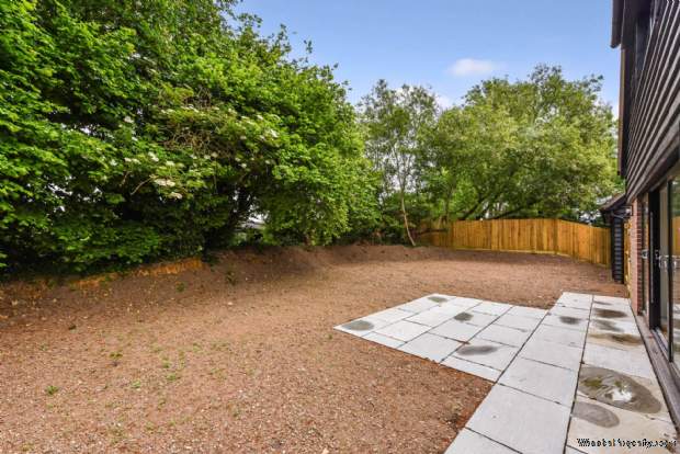 Additional Property Image 4 bedroom Detached for sale in Chichester 13