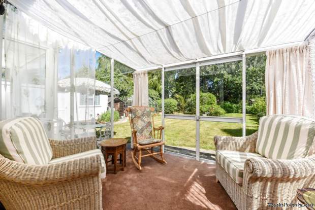 Additional Property Image 2 bedroom Detached Bungalow for sale in Chichester 11