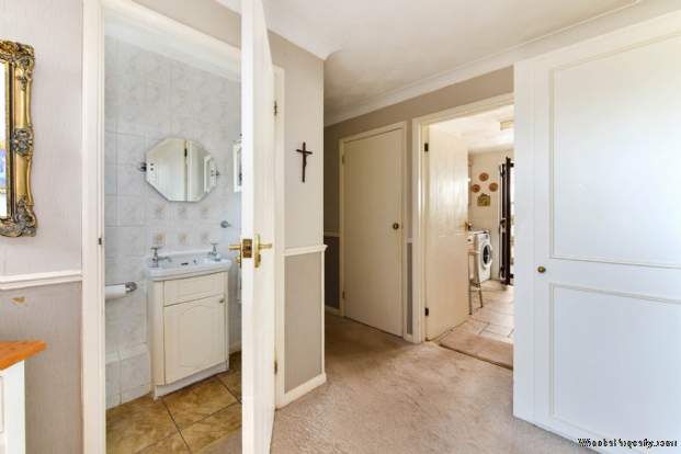 Additional Property Image 3 bedroom Detached Bungalow for sale in Chichester 13