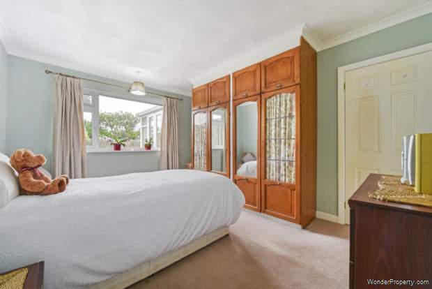 Additional Property Image 3 bedroom Semi Detached for sale in Chichester 10