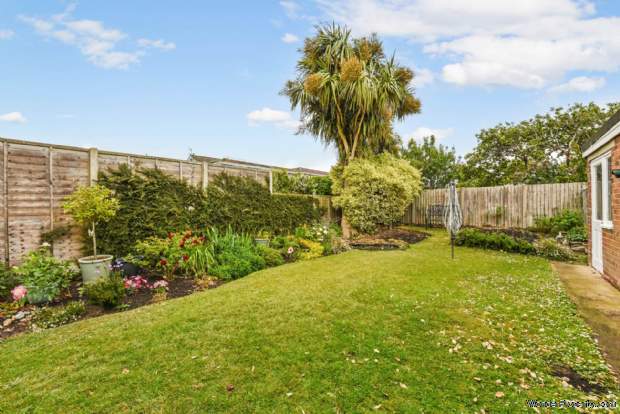 Additional Property Image 3 bedroom Semi Detached for sale in Chichester 18