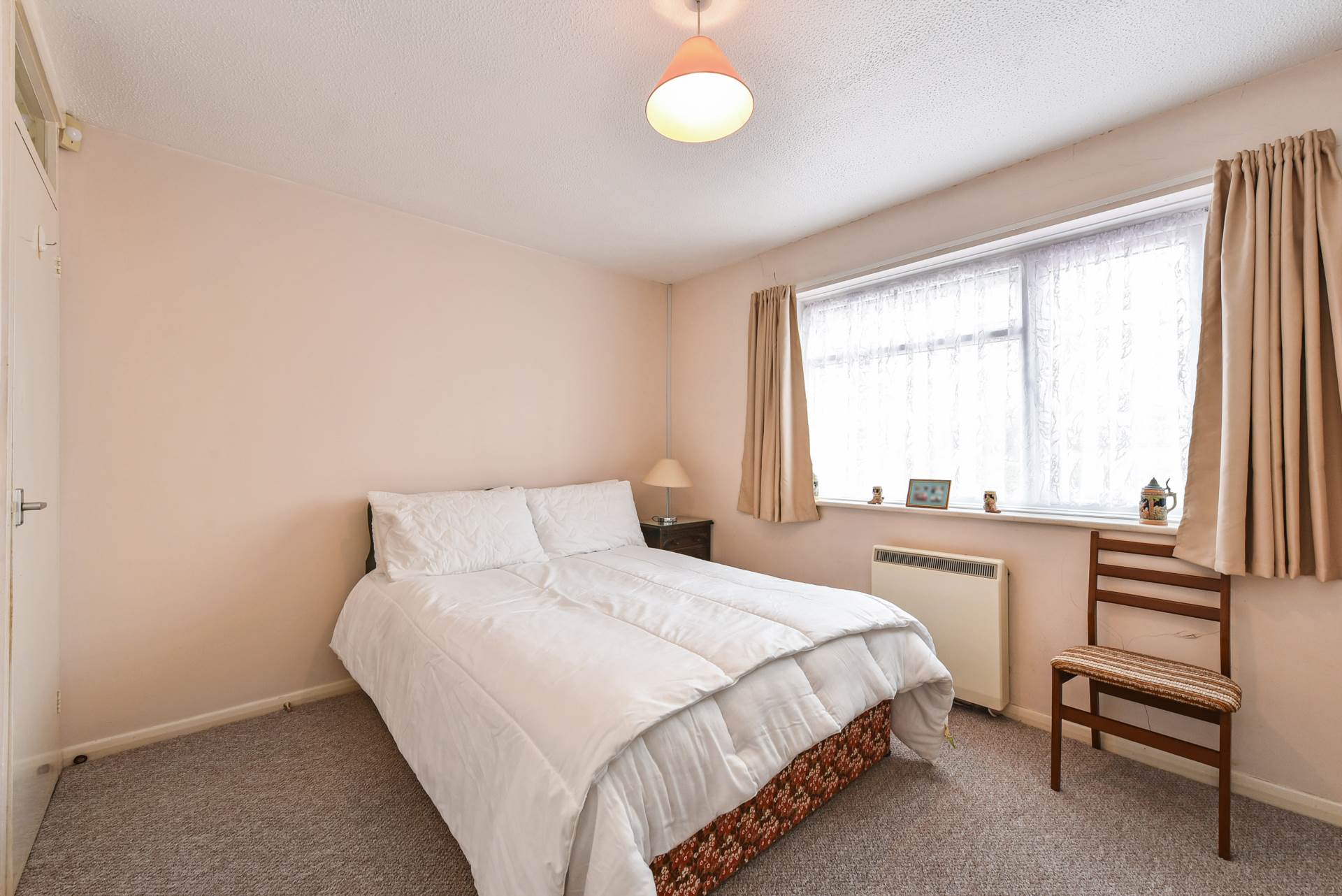 Additional Property Image 3 bedroom Detached Bungalow for sale in Chichester 9