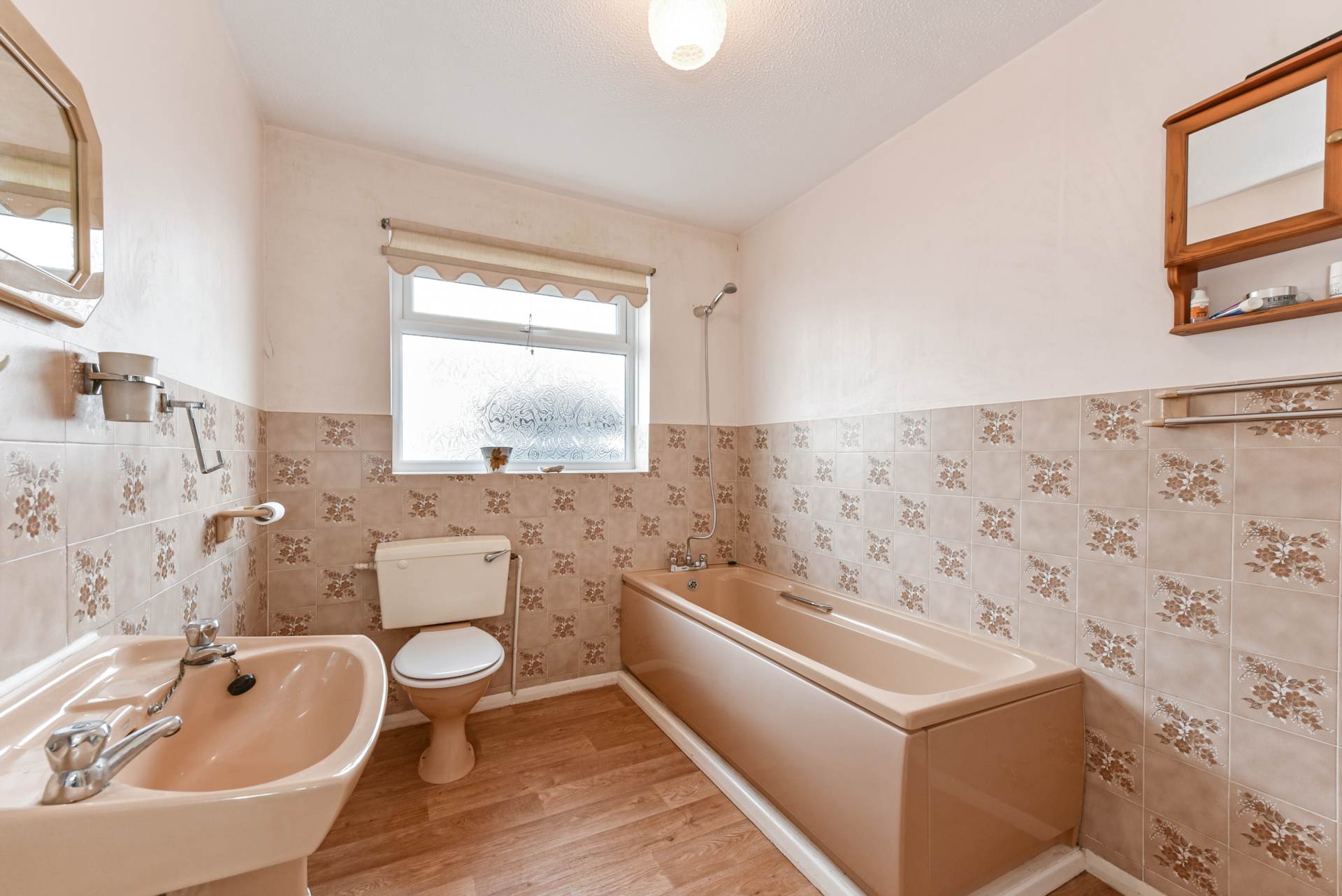 Additional Property Image 3 bedroom Detached Bungalow for sale in Chichester 11