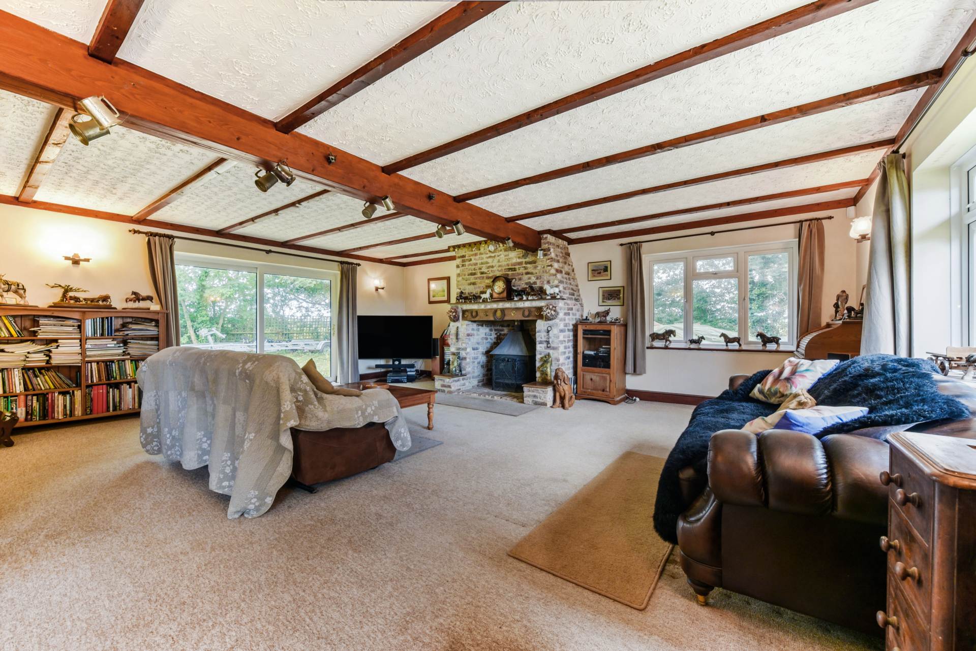 Additional Property Image 3 bedroom Detached Bungalow for sale in Chichester 3