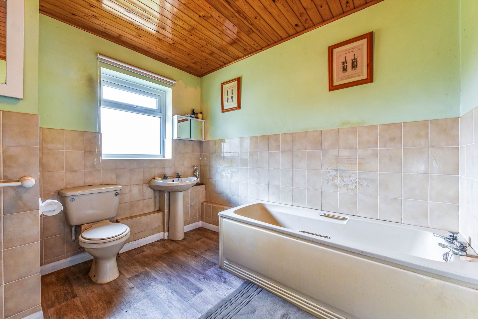 Additional Property Image 3 bedroom Detached Bungalow for sale in Chichester 11