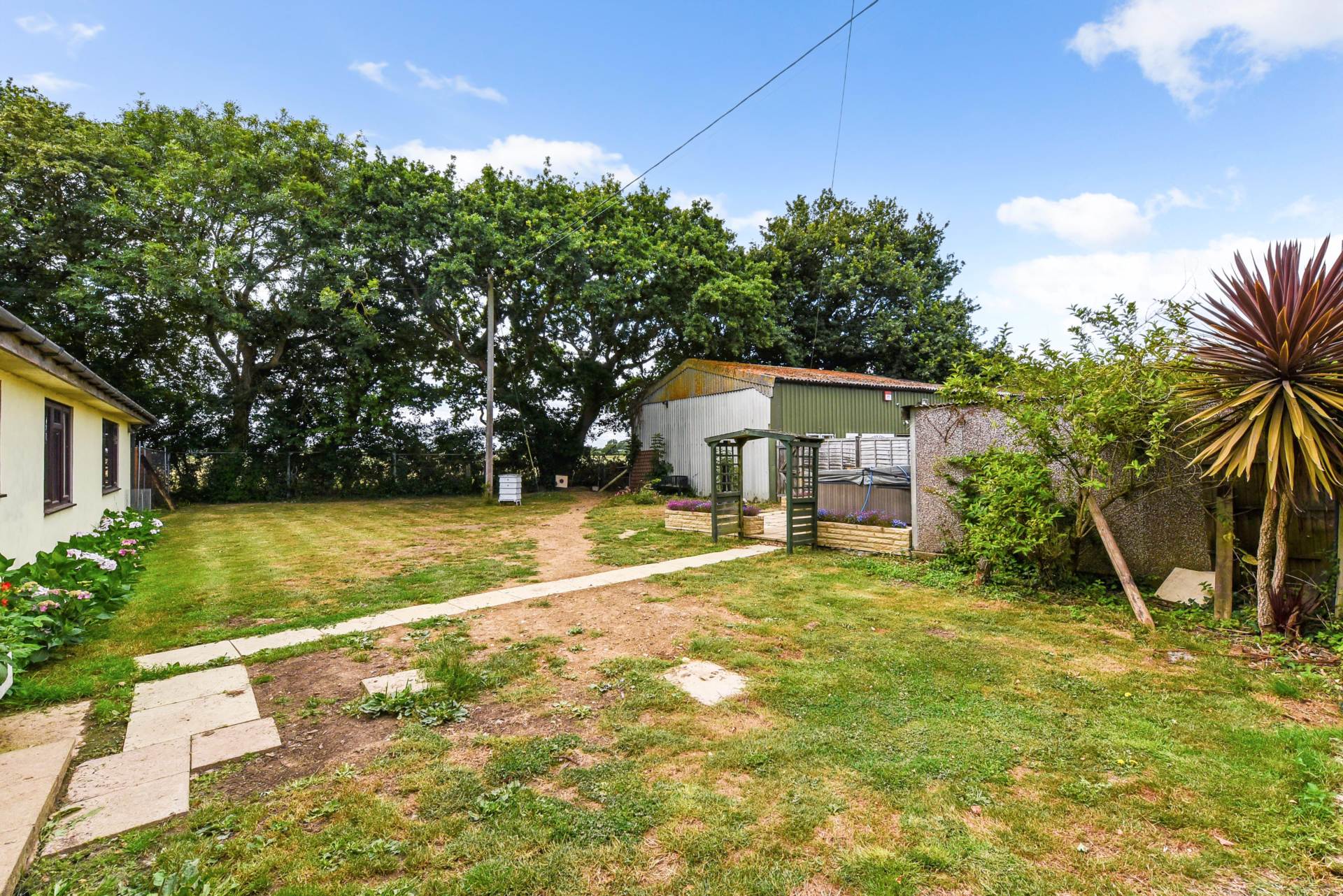 Additional Property Image 3 bedroom Detached Bungalow for sale in Chichester 14