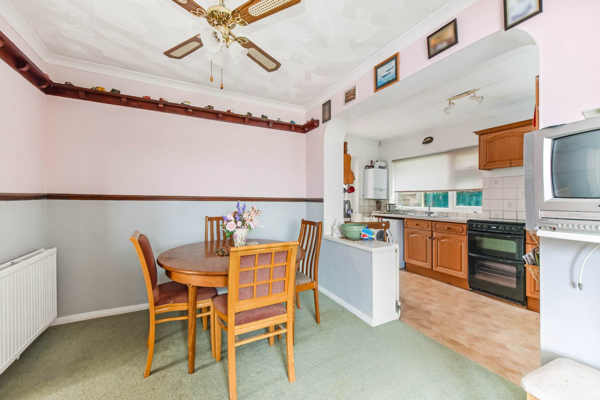 Additional Property Image 2 bedroom Detached Bungalow for sale in Chichester 6