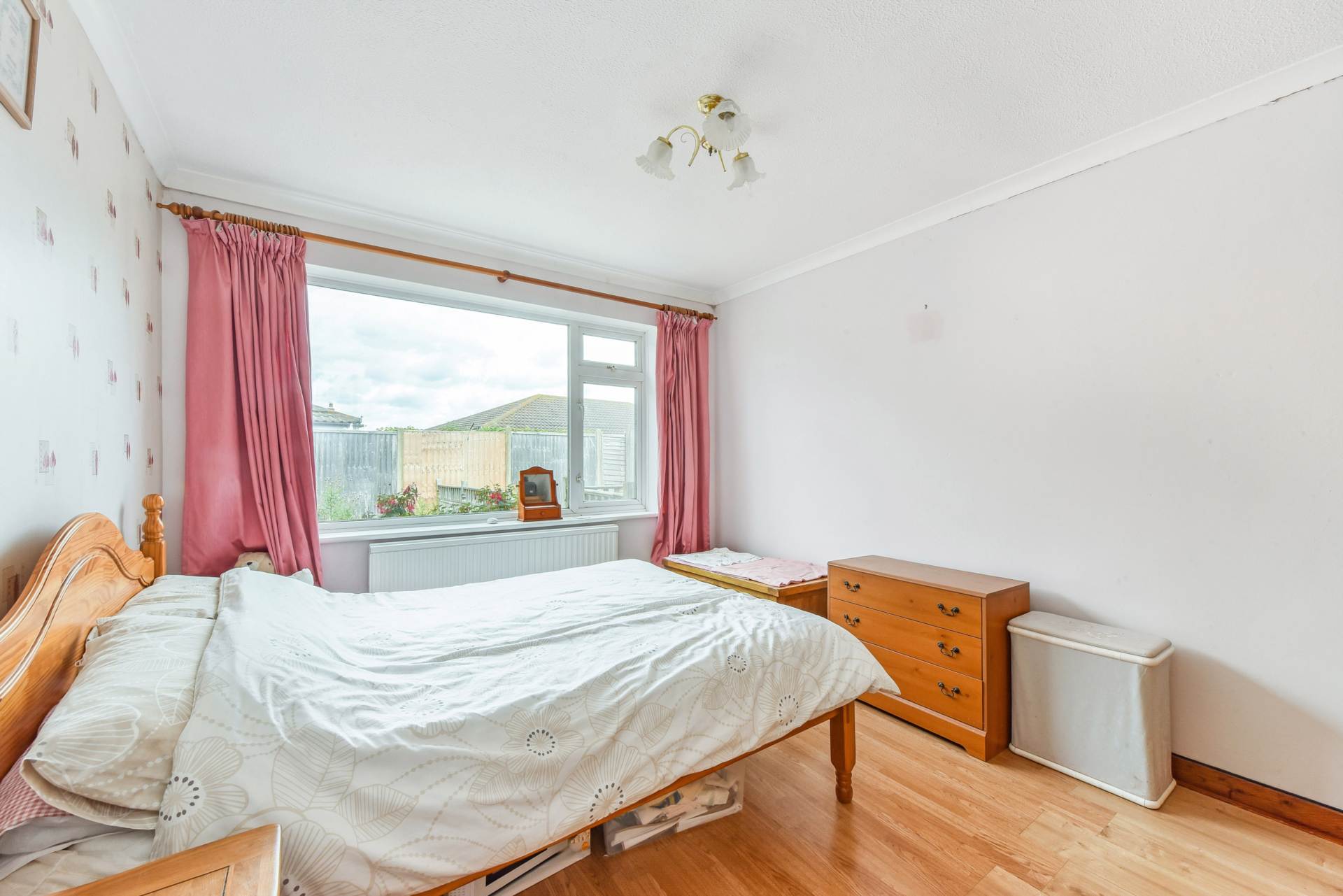 Additional Property Image 2 bedroom Detached Bungalow for sale in Chichester 10